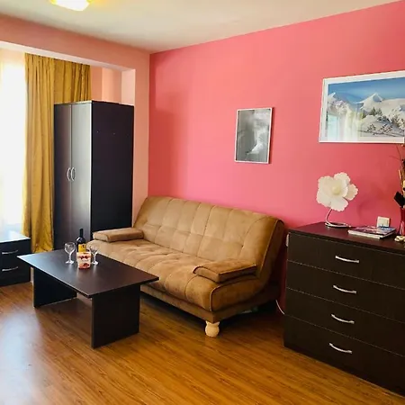 Beautiful Cosy Studio In *